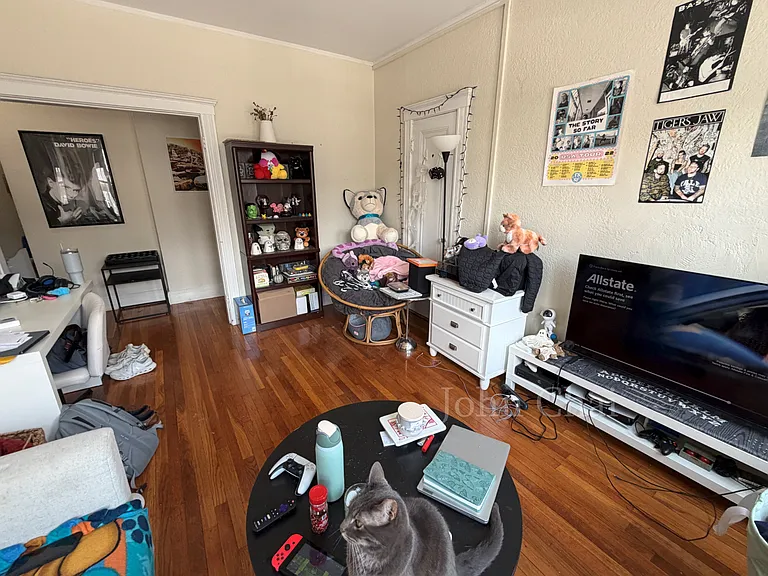 1800 Commonwealth Ave #16 — Photo 6