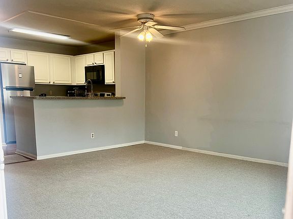 3rd image of 8889 Caminito Plaza Centro #7209