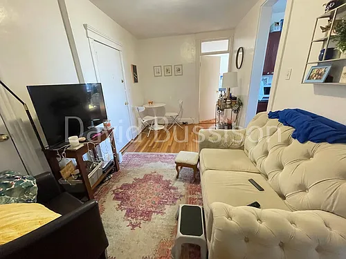 28 Quint Ave #42 Photo 1
