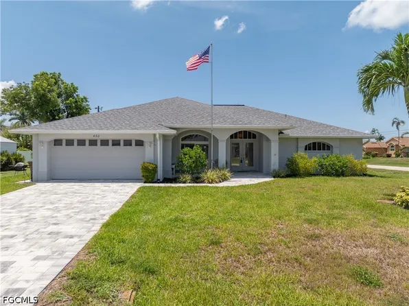 430 SW 44th Ter, Cape Coral, FL 33914