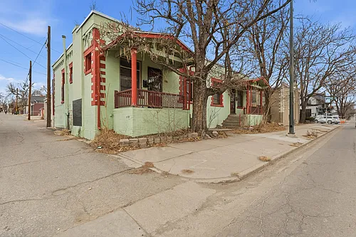 1121 E 6th Ave #1 Photo 1