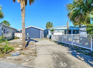 671 Sea Lion Dr, Panama City Beach, FL 32408