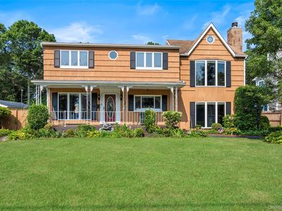 1132 Namdac Avenue, Bay Shore, NY, 11706