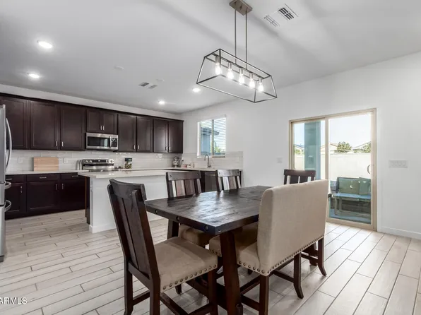 17034 W Seldon Lane, Waddell, AZ 85355
