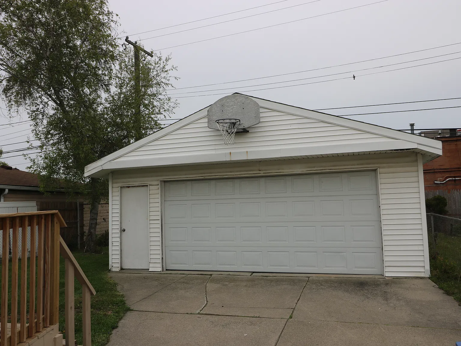 27182 Seyburn Avenue - 1 — Photo 2