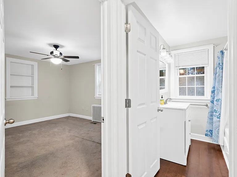 128 S Elm Ave #A — Photo 19