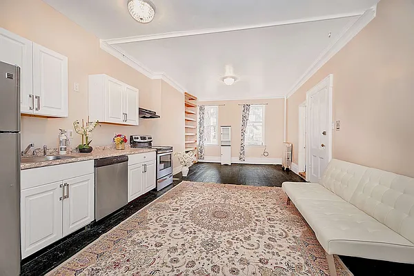 Rented by Compass | media 29