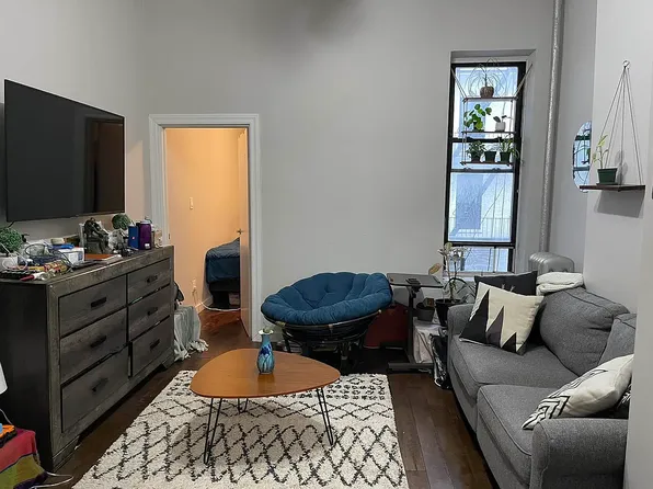 274 West 115th Street image 1 of 6