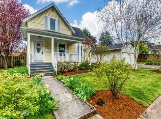 3656 SE Center St, Portland, OR 97202