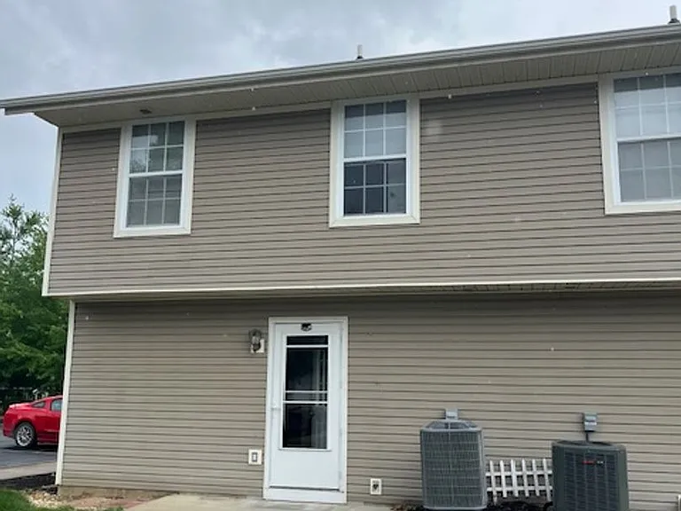 2442 S Woolery Mill Dr — Photo 16