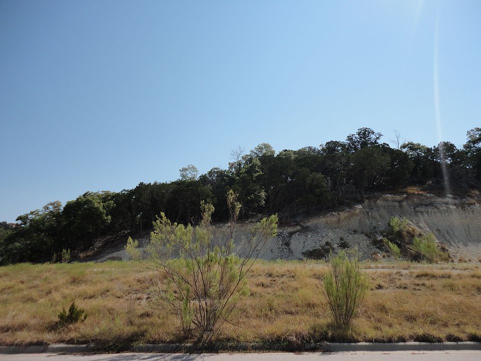 1st image of 1907 Fall Creek Dr