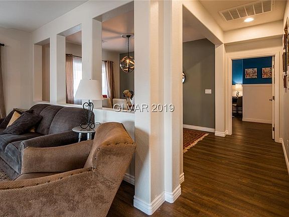 3rd image of 912 Peaceful Glen Ct