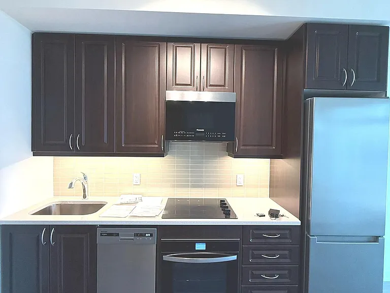 38 Annie Craig Dr #2207 — Photo 6