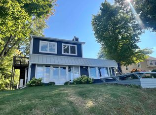 2000 Marsh Dr, Manitou Beach, MI 49253