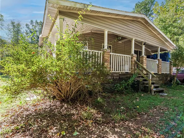 3763 County Road 302, Eureka Springs, AR 72632