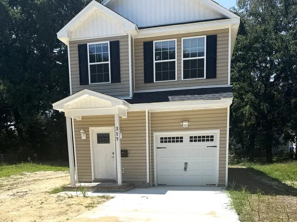 315 Fulcher St, Suffolk, VA 23434