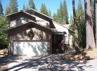 24418 Pela Rd, Mi Wuk Village, CA 95346