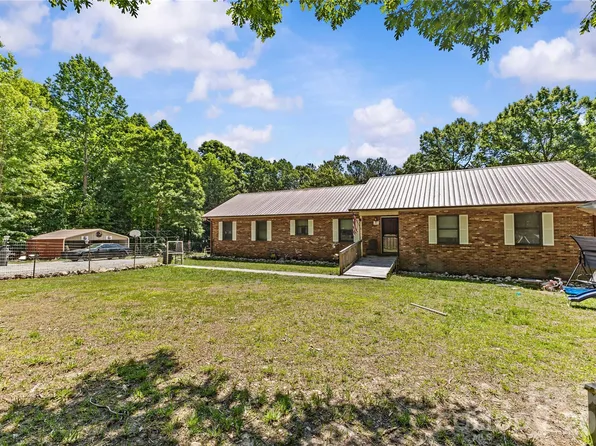 853 Brevard Place Rd, Iron Station, NC 28080