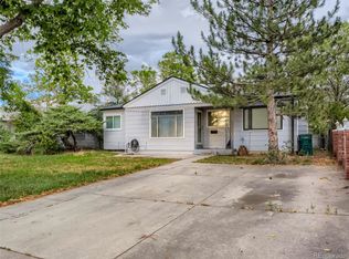 1732 Lansing St, Aurora, CO 80010