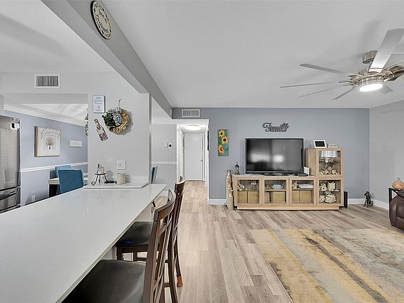 3rd image of 7416 Ashmont Circle #104