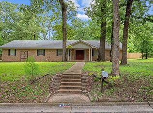 1803 York Dr, Nacogdoches, TX 75965