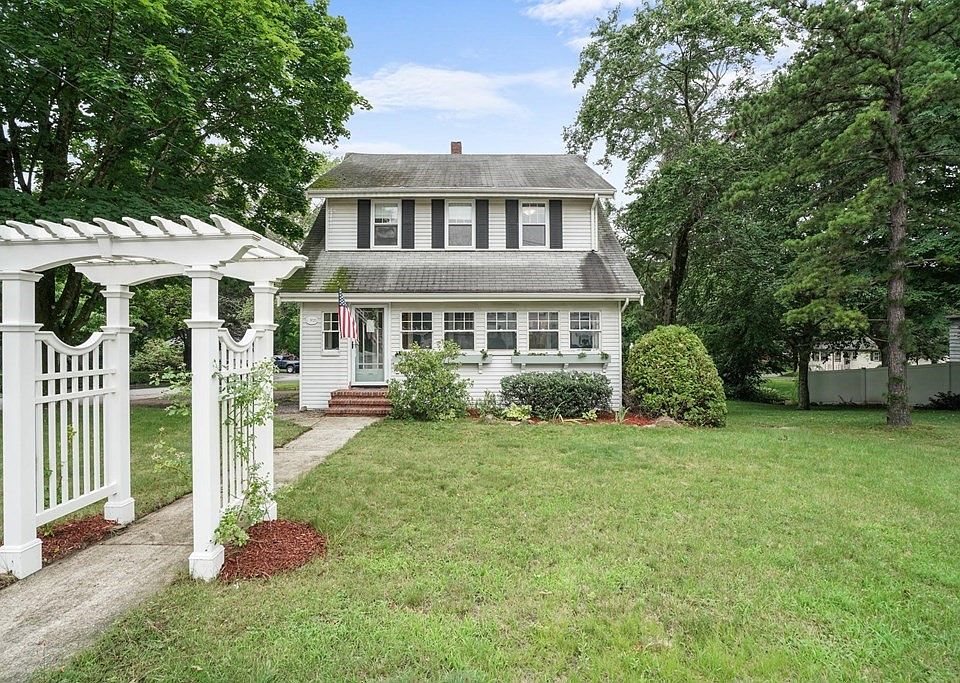 188 Hopedale St, Hopedale, MA 01747 Zillow