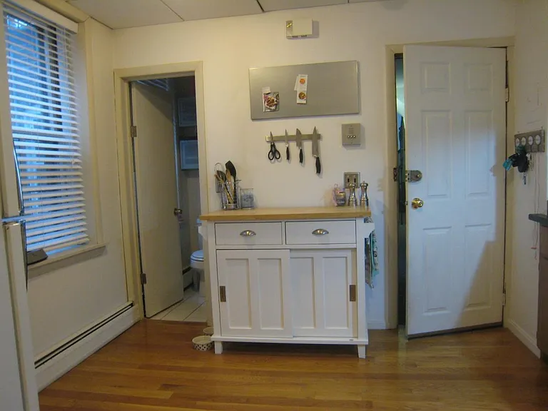 34 Charter St #BACK4B — Photo 11