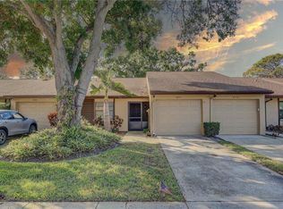 9774 Lake Seminole Dr E, Largo, FL 33773
