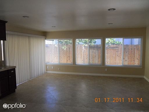 3rd image of 8410 Hydra Ln