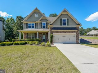 160 Red Wood Dr, Dallas, GA 30132