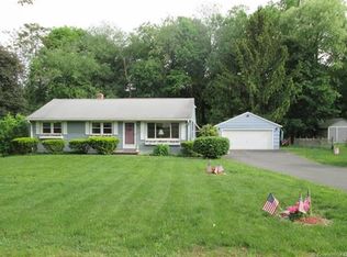144 De Fashion St, Plantsville, CT 06479