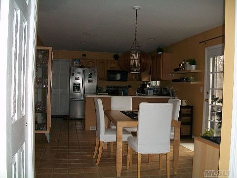 2nd image of 38 Grandview Blvd