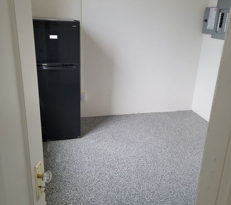 1st image of 114 N 3rd St #216