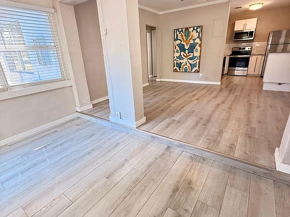 4th image of 1151-1159 NE 18th St #11538145
