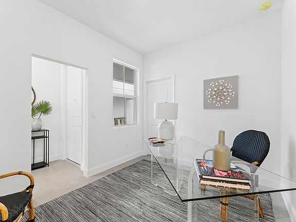 5th image of 6188 Tuckaway Avenue #174