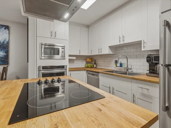 40140 Willow Cres #C102, Squamish, BC V8B 0M1