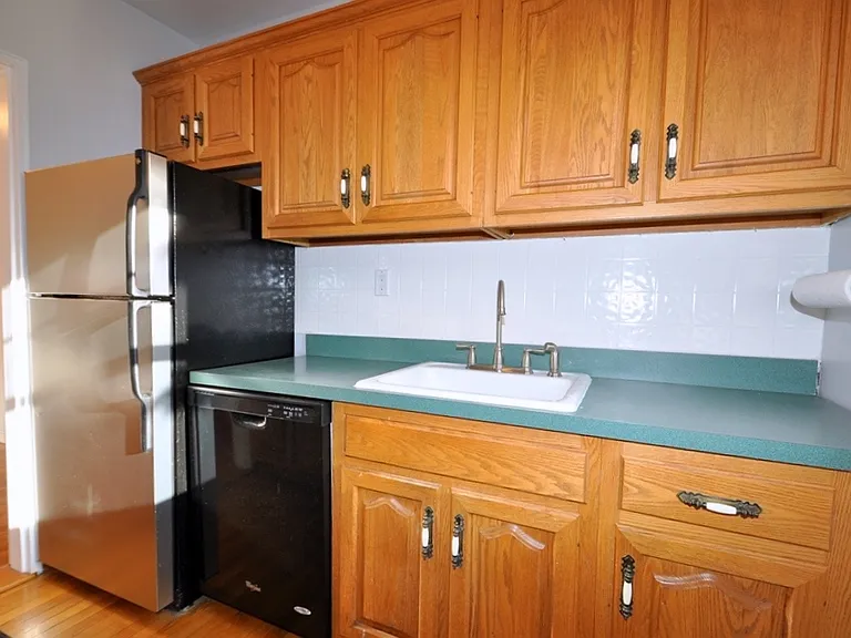 100 Cedar St #A28 — Photo 15