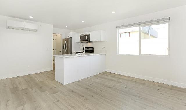 1st image of 6745 Laurel Canyon Blvd APT 206