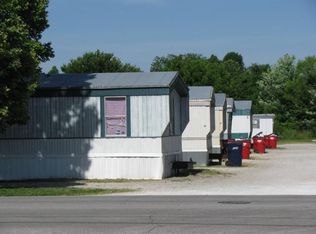 603 Carnation Ave, Aurora, MO 65605