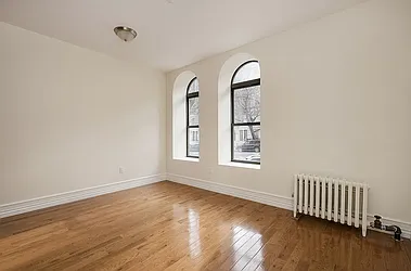 Rented by Living New York