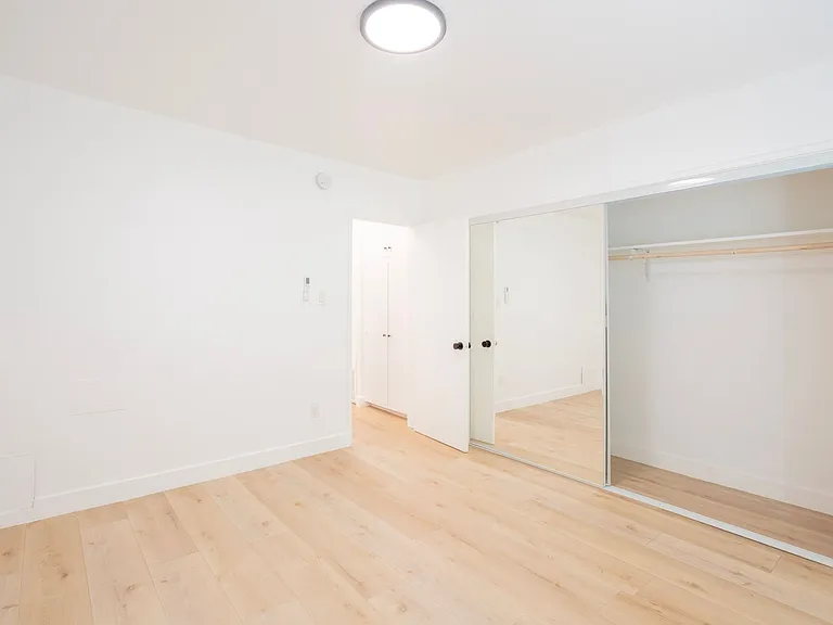 748 N Hudson LLC — Photo 17