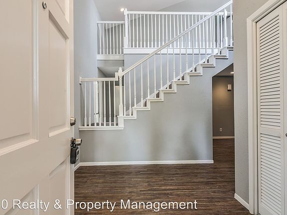 4th image of 16426 De Lozier St
