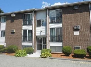 180A River St APT 10, Waltham, MA 02453