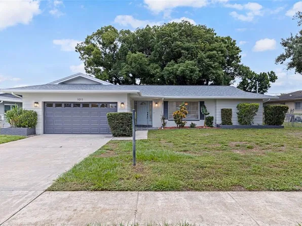 1011 MACRAE AVENUE, CLEARWATER, FL 33755