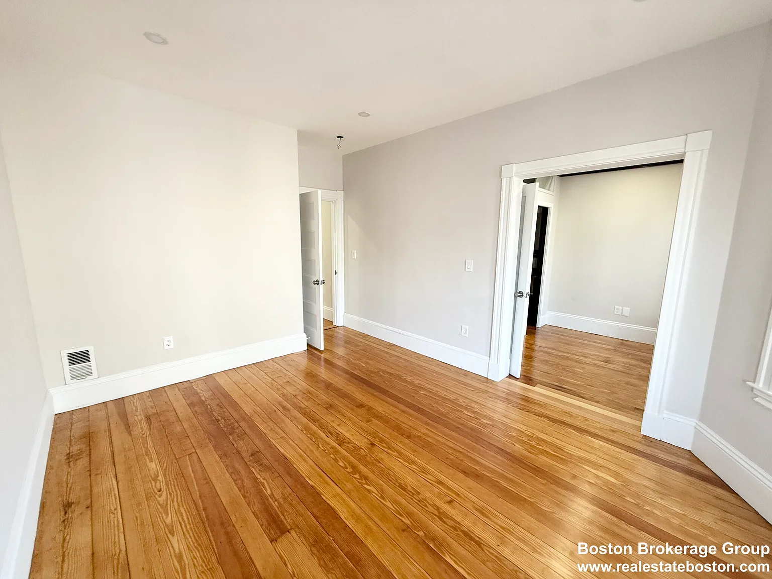 3 bed, 2.5 bath, $3,600 — Photo 3