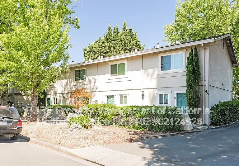 48-4 Lark Center Dr — Photo 1