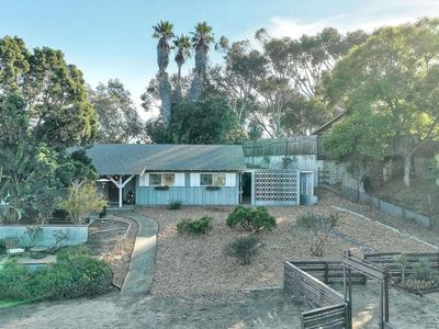 2305 Ivy Rd, Oceanside, CA, 92054