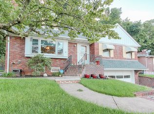 444 Valley Rd, Clifton, NJ 07013