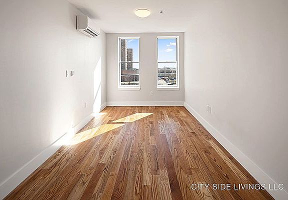 5th image of 996 Carroll St #2N