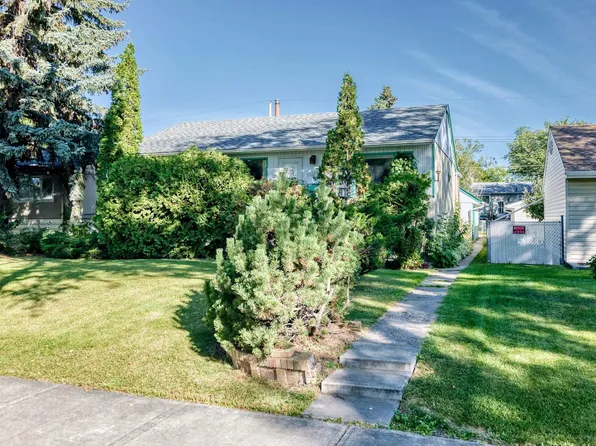 10528 128th Ave NW, Edmonton, AB T5E 0J3